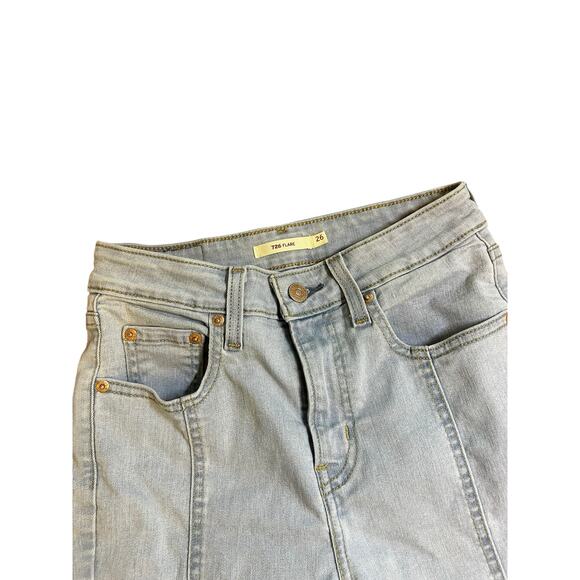 Levi's Women's 726 Flare Split-Hem Jeans - Picture 4 of 7